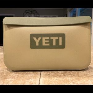 Yeti Soft-Sided Accessory Attachment